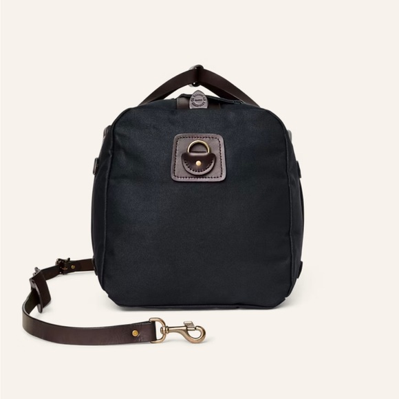Filson Medium Navy Duffle - EUC - Picture 2 of 14